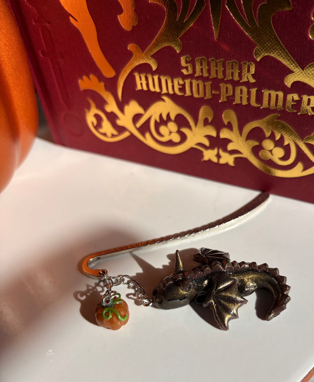 HALLOWEEN SPECIAL: Mini Pumpkin Dragon Bookmark